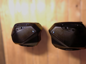 wallmount for panniers BMW S1000XR